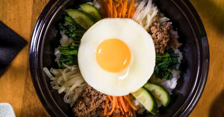How to cook eggs